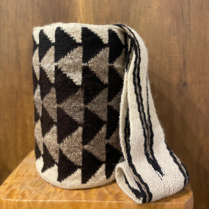 mochila-Kun`zachu-hoja